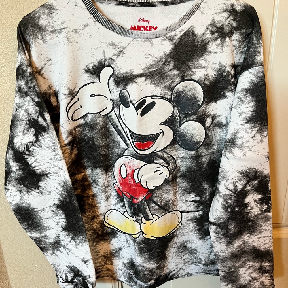 Disney Mickey Mouse Sweatshirt size 14/16